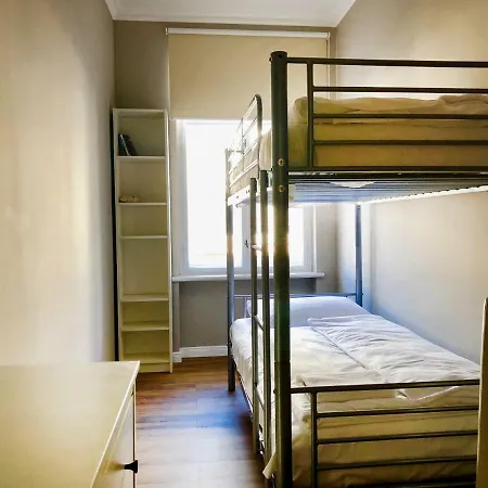 Hostel Leipzig-suites - Hostel-apartment Lindenauer Markt Leipzig